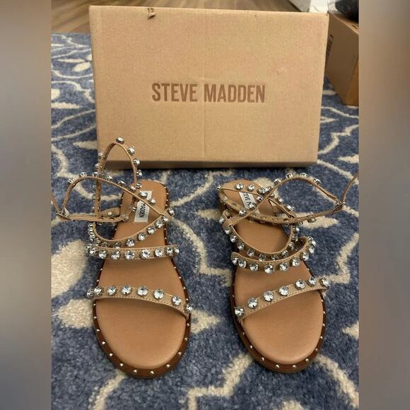 Steve Madden Gladiator Style Jeweled Sandal 6 - Picture 2 of 6